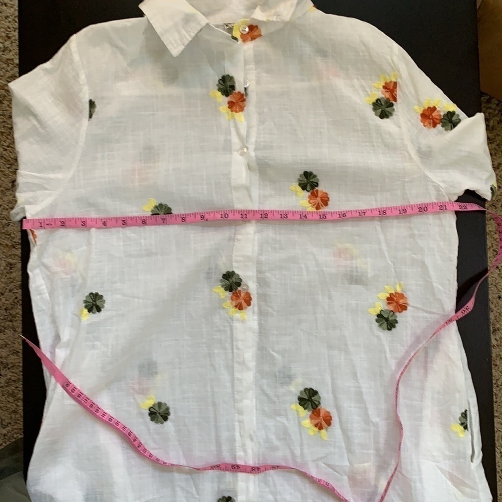 Lagenlook hemp blend floral embroidered button down top - Picture 6 of 8